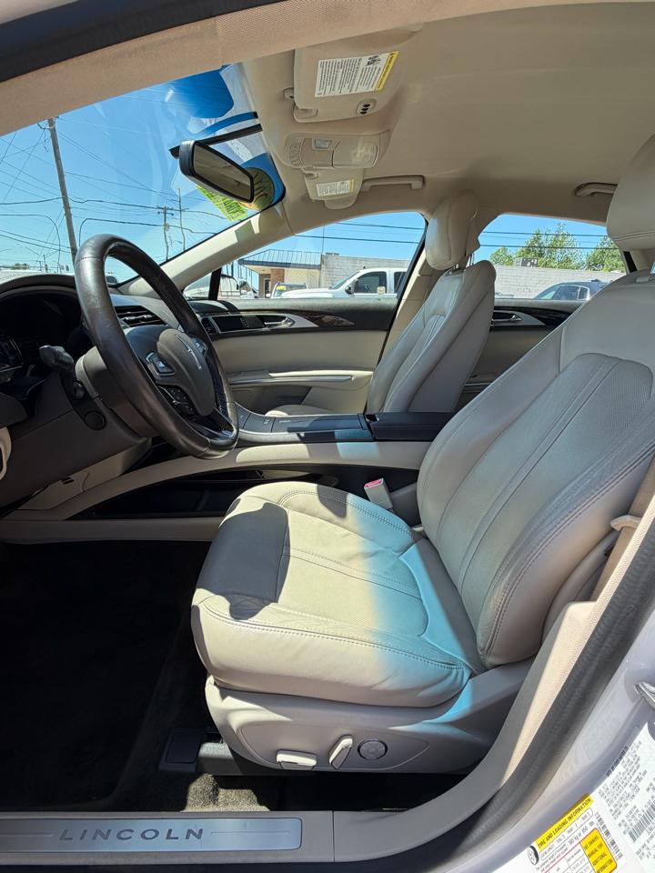 Lincoln MKZ 4dr Sdn Hybrid FWD 2016