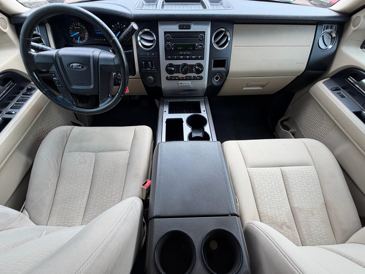 Ford Expedition 4WD 4dr XL 2015