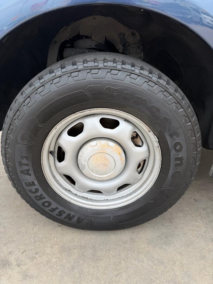 Ford Expedition 4WD 4dr XL 2015