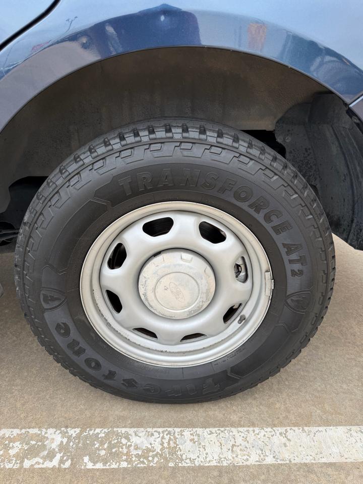 Ford Expedition 4WD 4dr XL 2015