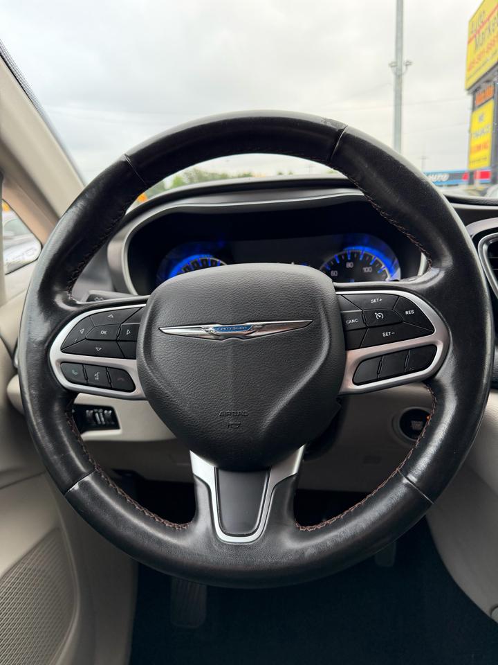 Chrysler Pacifica Touring L FWD 2020