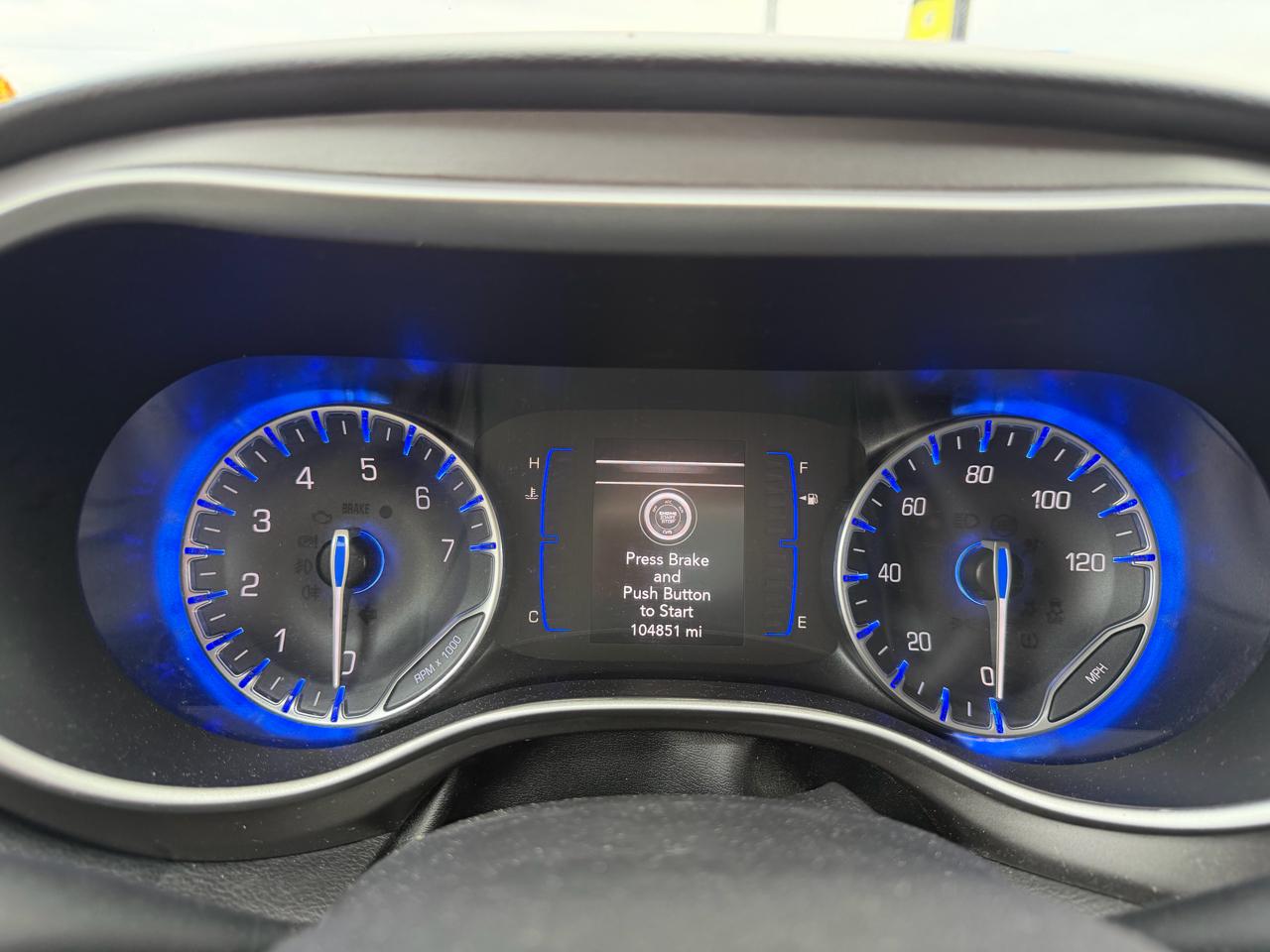 Chrysler Pacifica Touring L FWD 2020