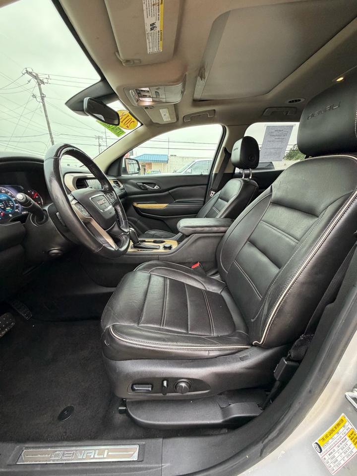 GMC Acadia FWD 4dr Denali 2018