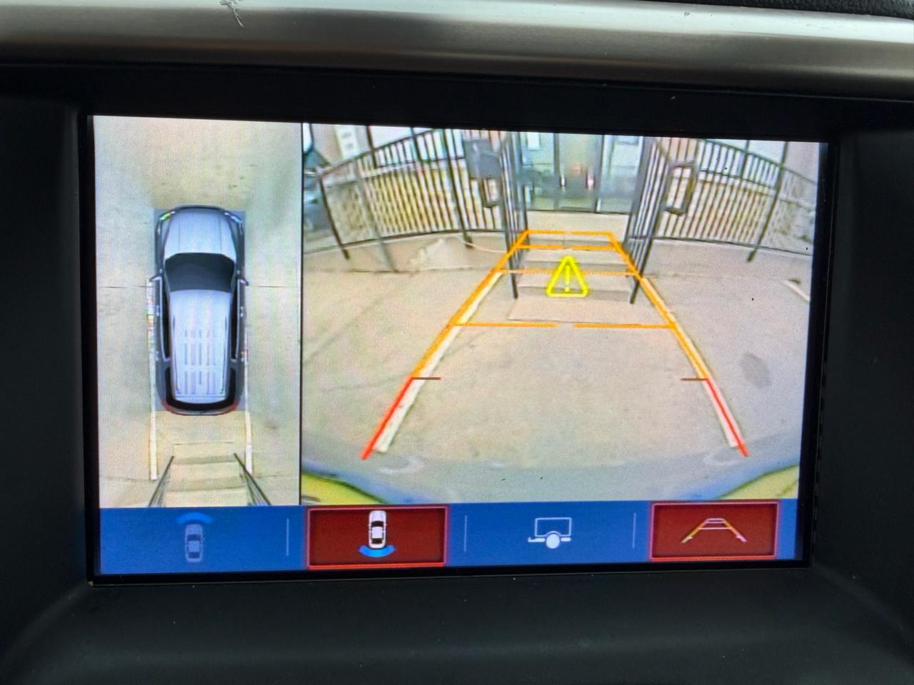 GMC Acadia FWD 4dr Denali 2018