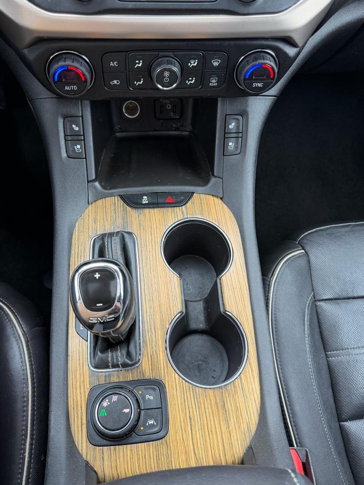 GMC Acadia FWD 4dr Denali 2018