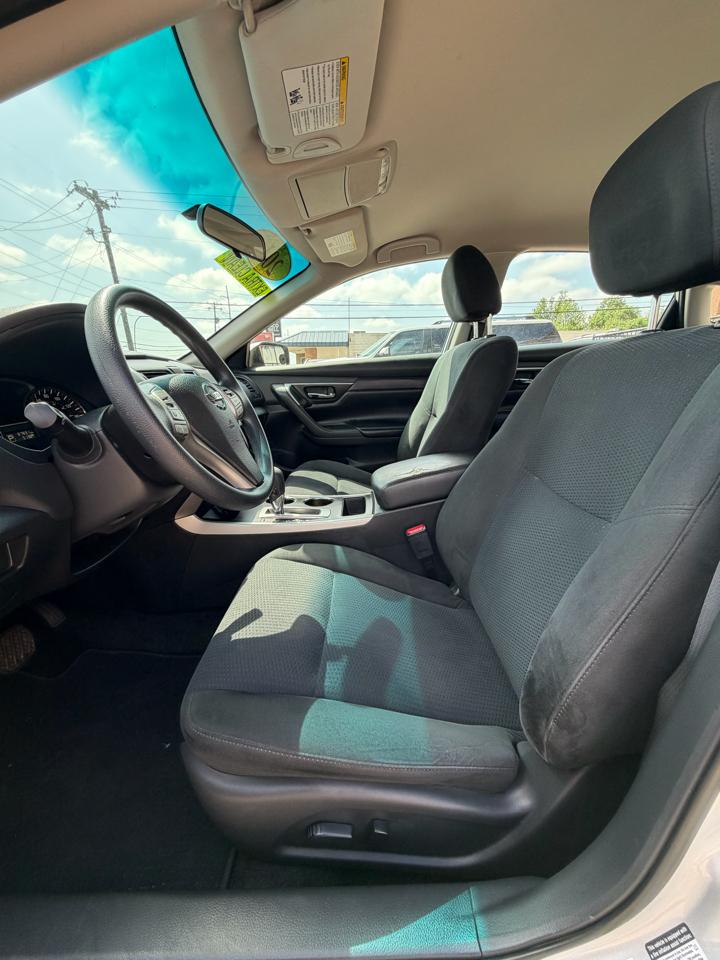 Nissan Altima 4dr Sdn I4 2.5 S 2015