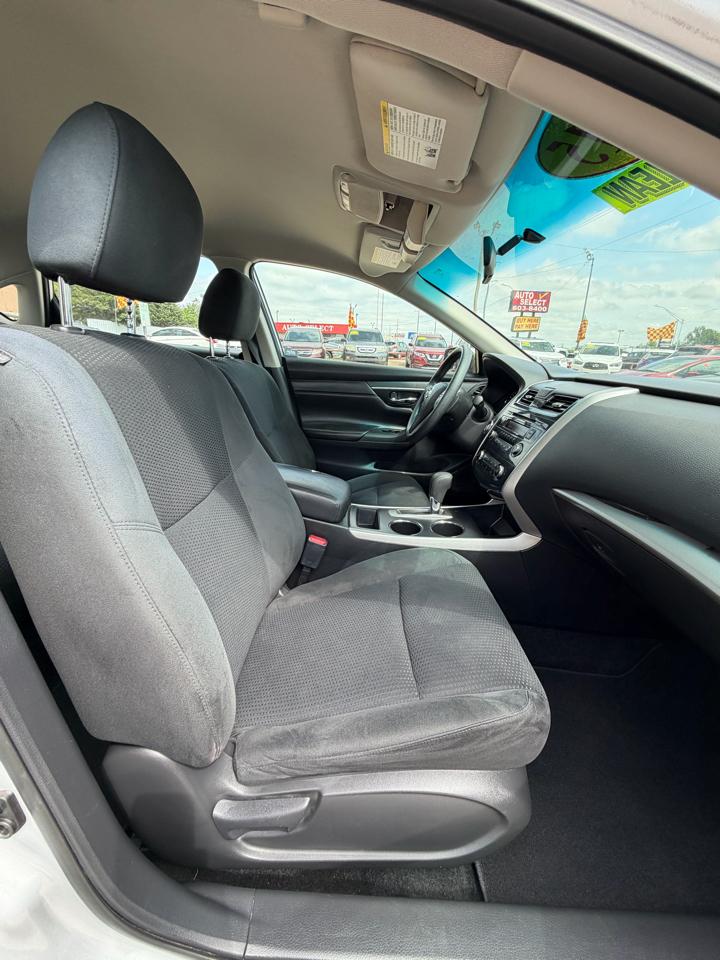 Nissan Altima 4dr Sdn I4 2.5 S 2015