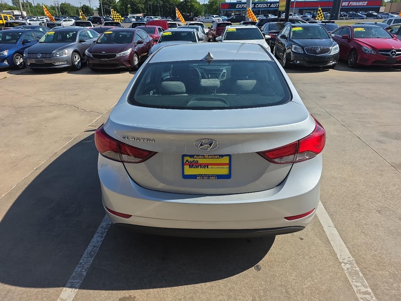 Hyundai Elantra 4dr Sdn Auto SE (Ulsan Plant) 2016