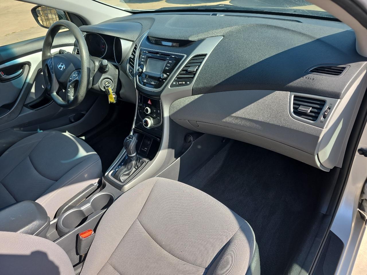 Hyundai Elantra 4dr Sdn Auto SE (Ulsan Plant) 2016
