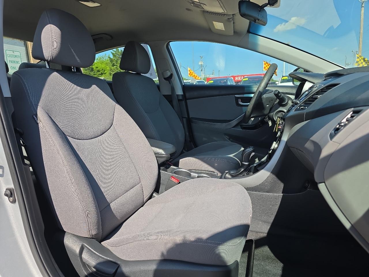 Hyundai Elantra 4dr Sdn Auto SE (Ulsan Plant) 2016