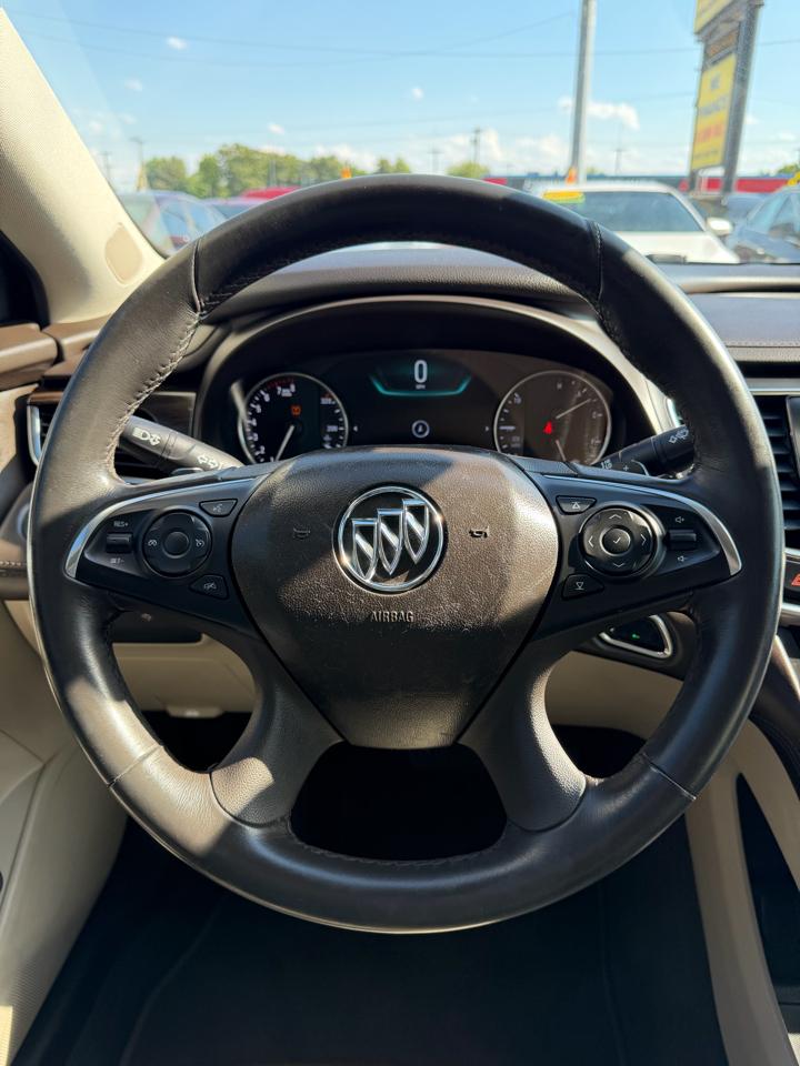 Buick LaCrosse 4dr Sdn Preferred FWD 2017