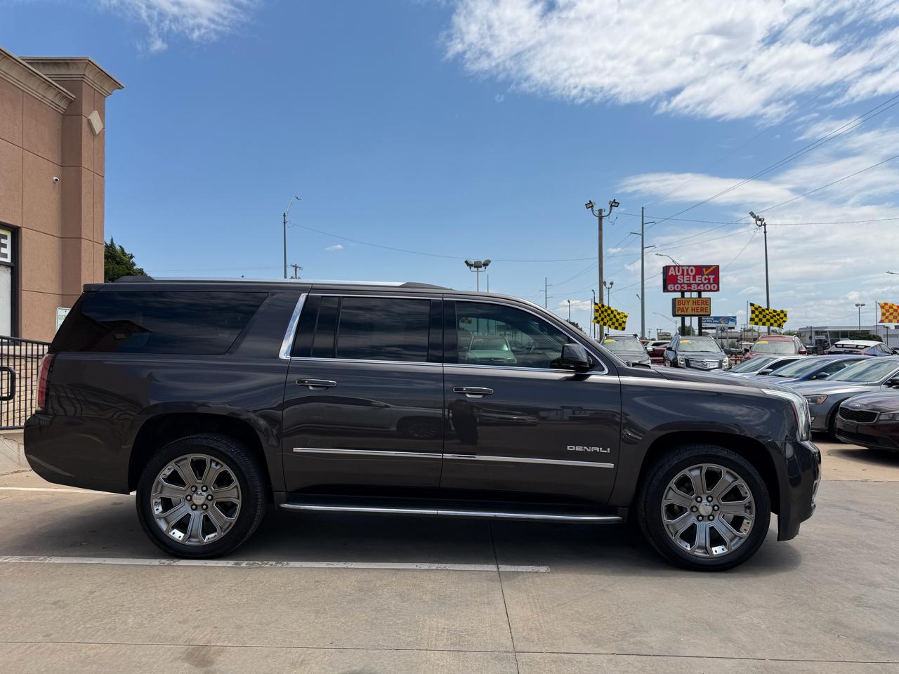GMC Yukon Denali  2016
