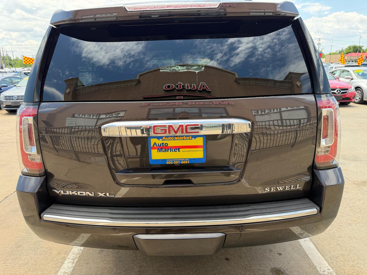 GMC Yukon Denali  2016