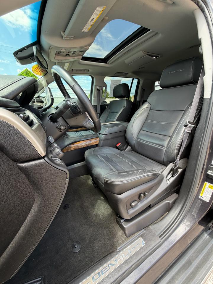 GMC Yukon Denali  2016