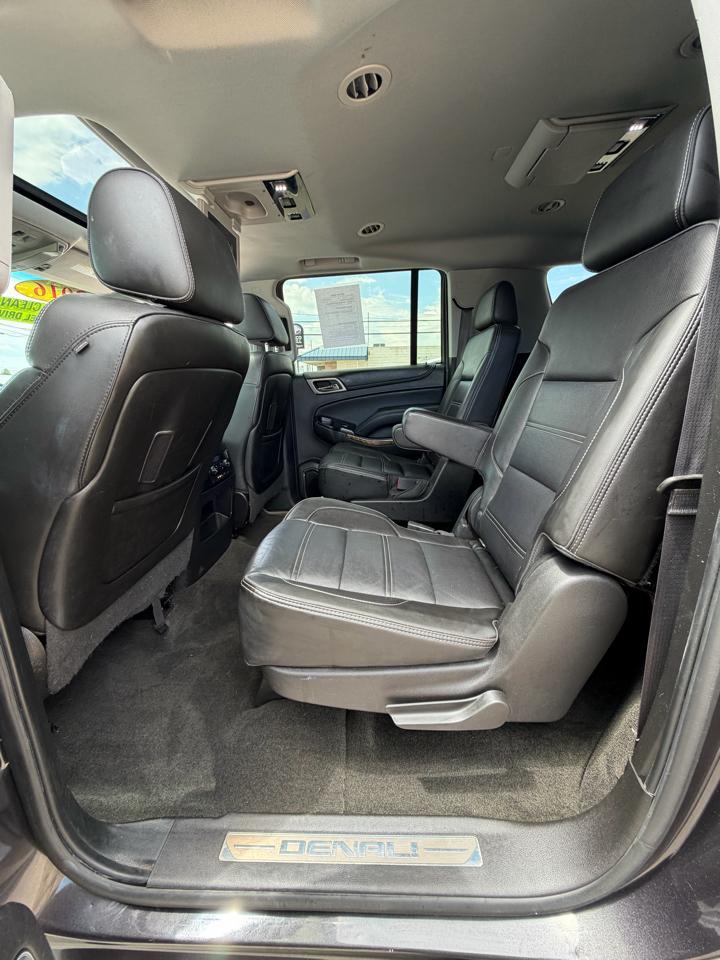 GMC Yukon Denali  2016
