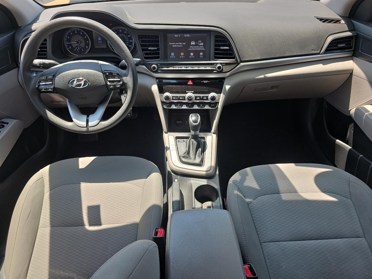 Hyundai Elantra SEL IVT 2020