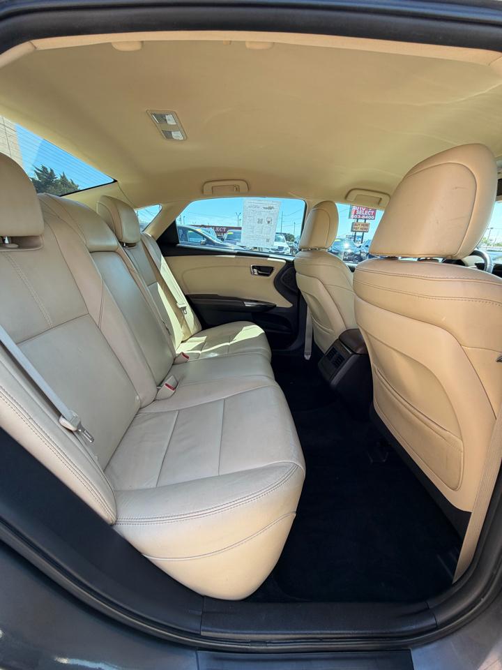 Toyota Avalon 4dr Sdn XLE Premium (Natl) 2013