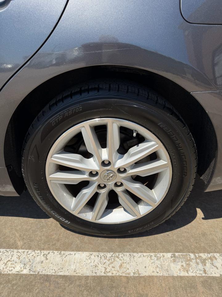 Toyota Avalon 4dr Sdn XLE Premium (Natl) 2013