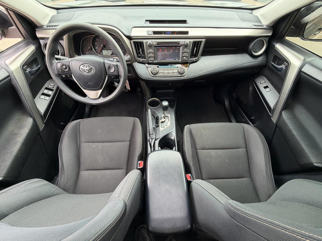 Toyota RAV4 FWD 4dr XLE (Natl) 2015