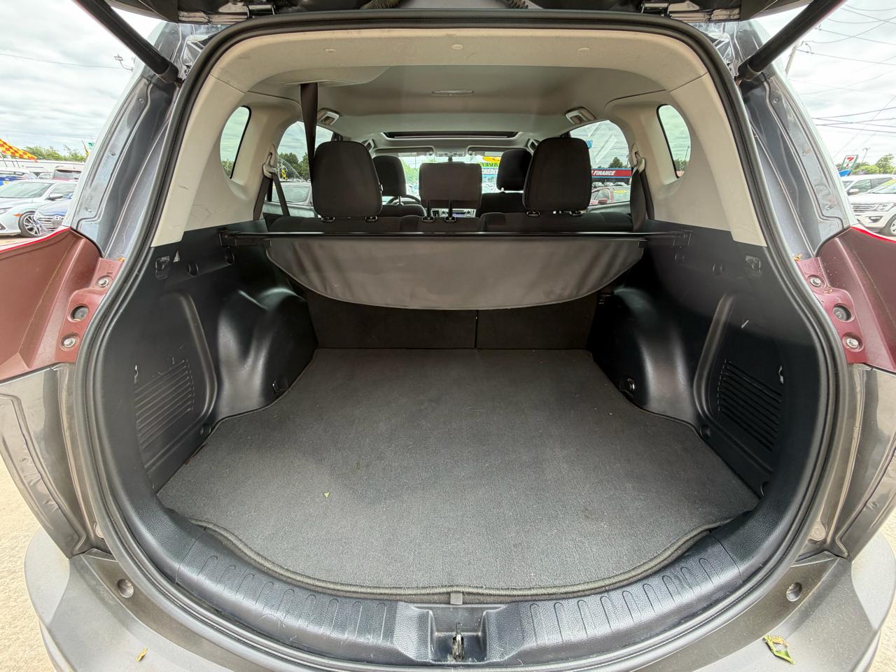 Toyota RAV4 FWD 4dr XLE (Natl) 2015