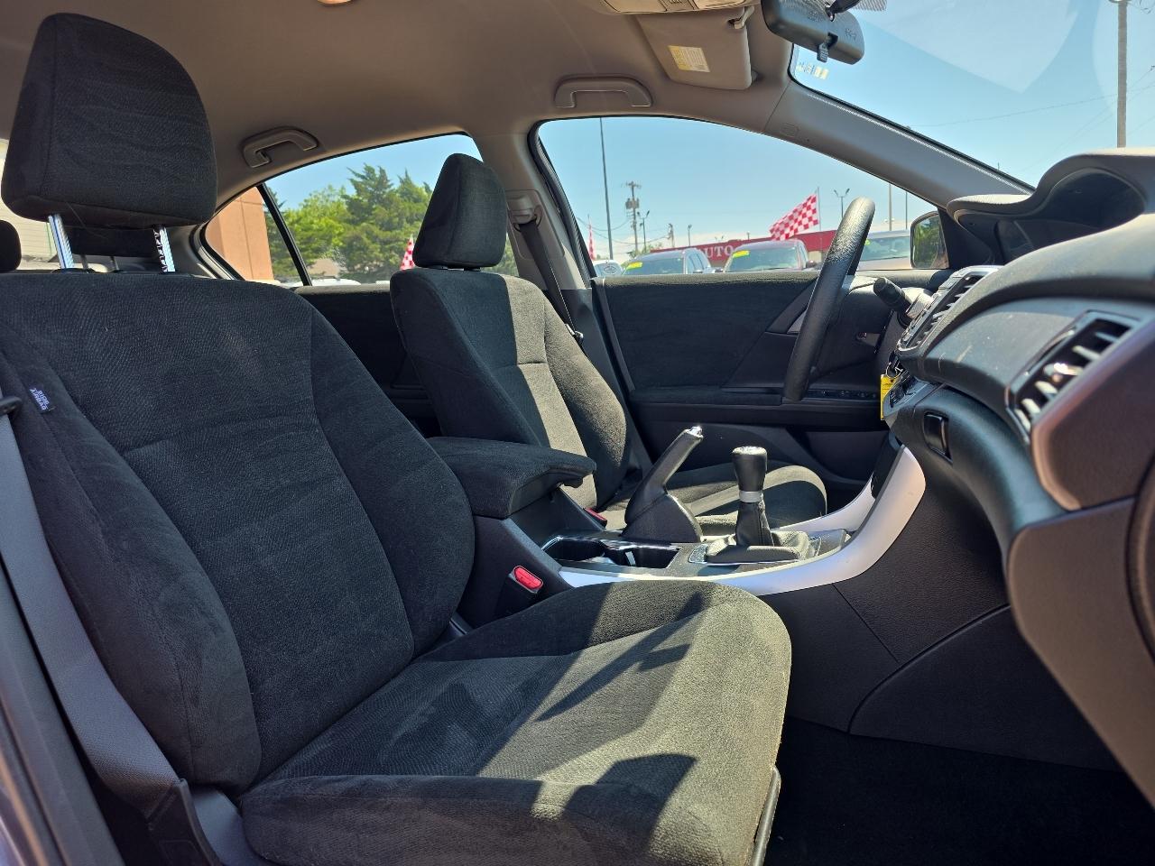 Honda Accord Sdn 4dr I4 Man LX 2013
