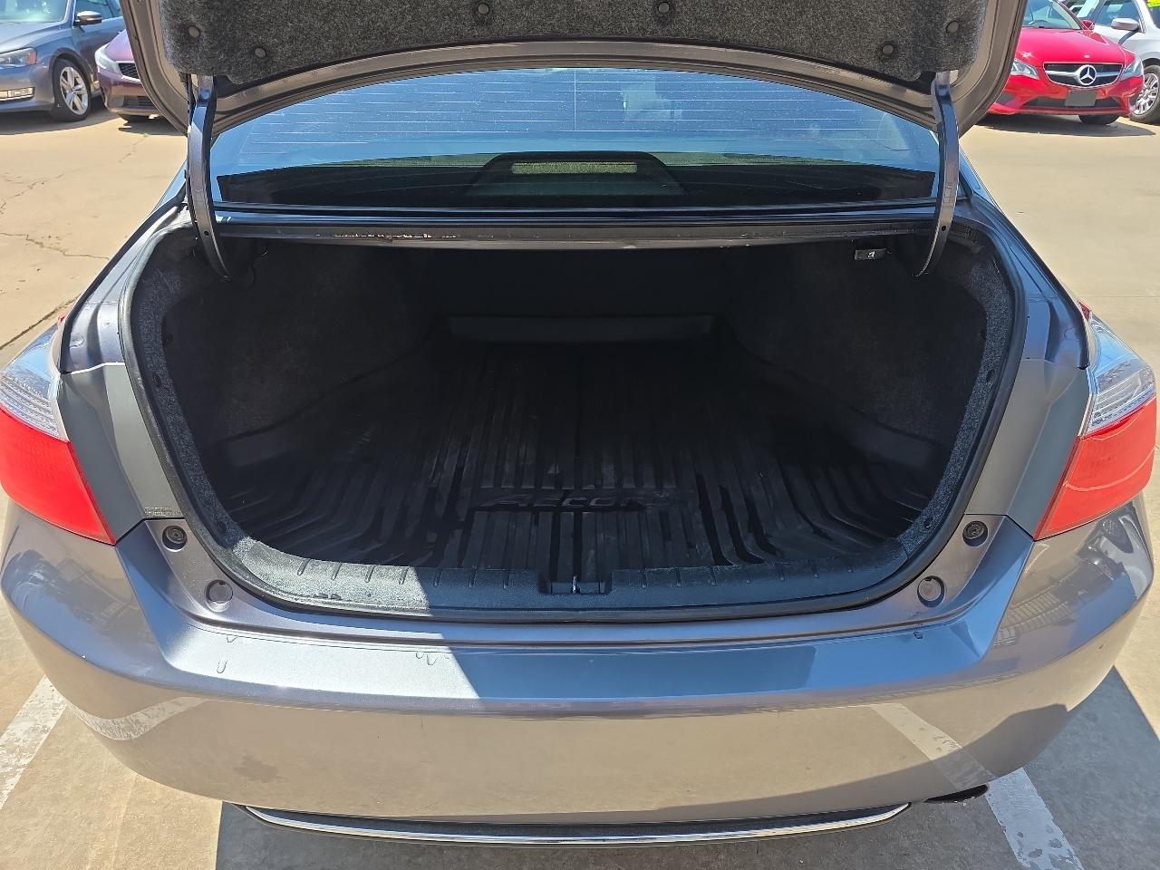 Honda Accord Sdn 4dr I4 Man LX 2013