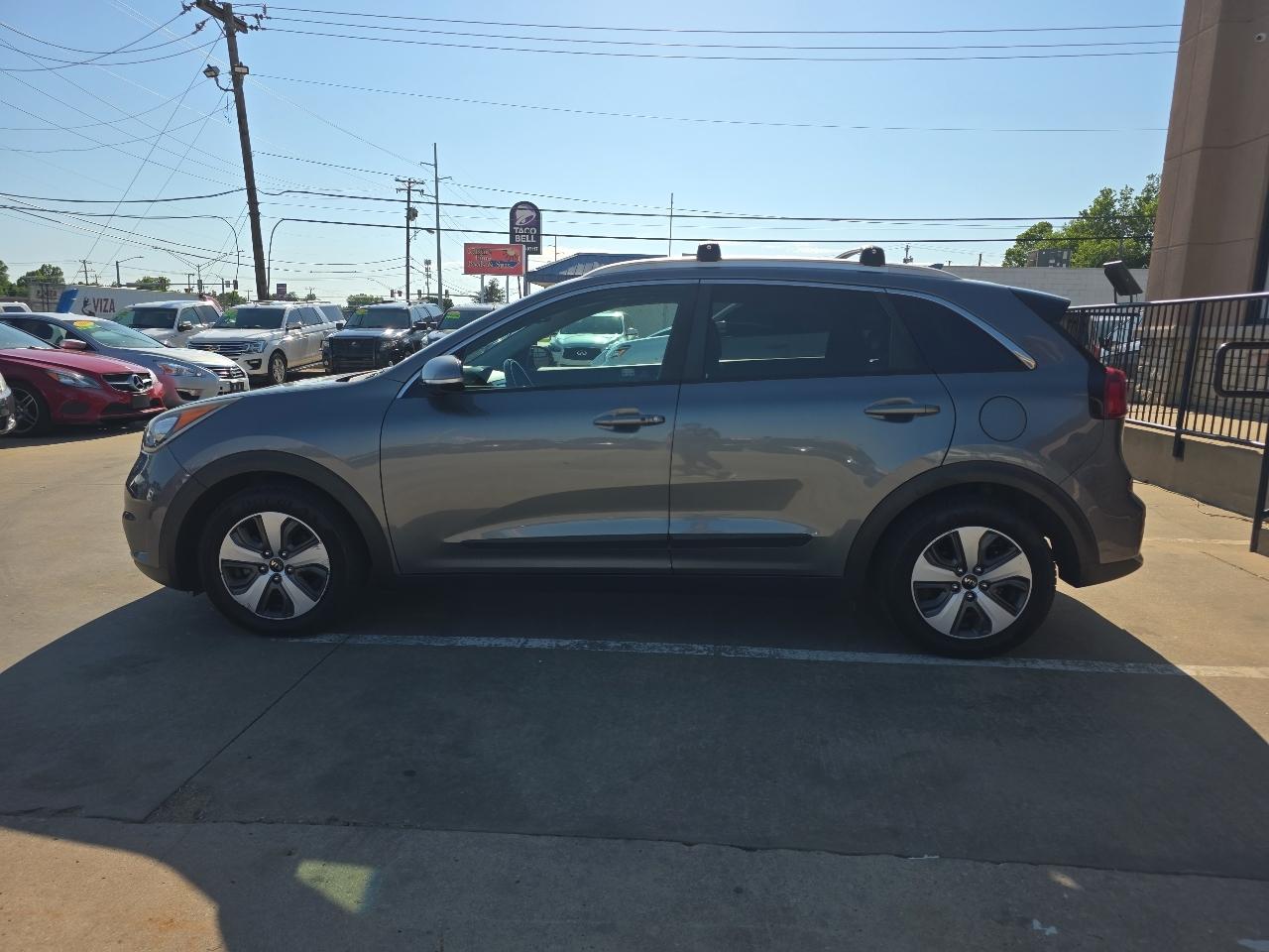 Kia Niro EX FWD 2018