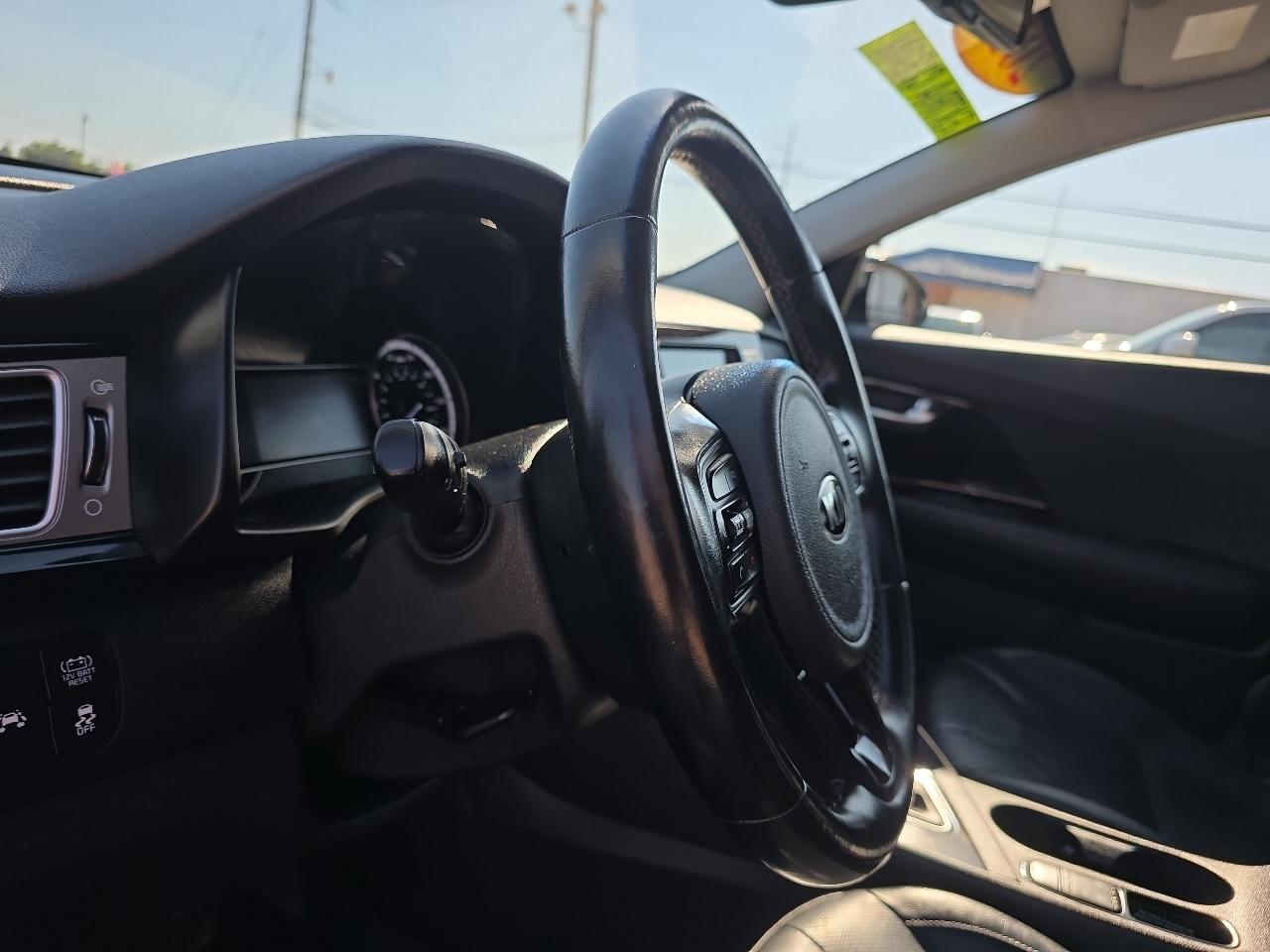 Kia Niro EX FWD 2018