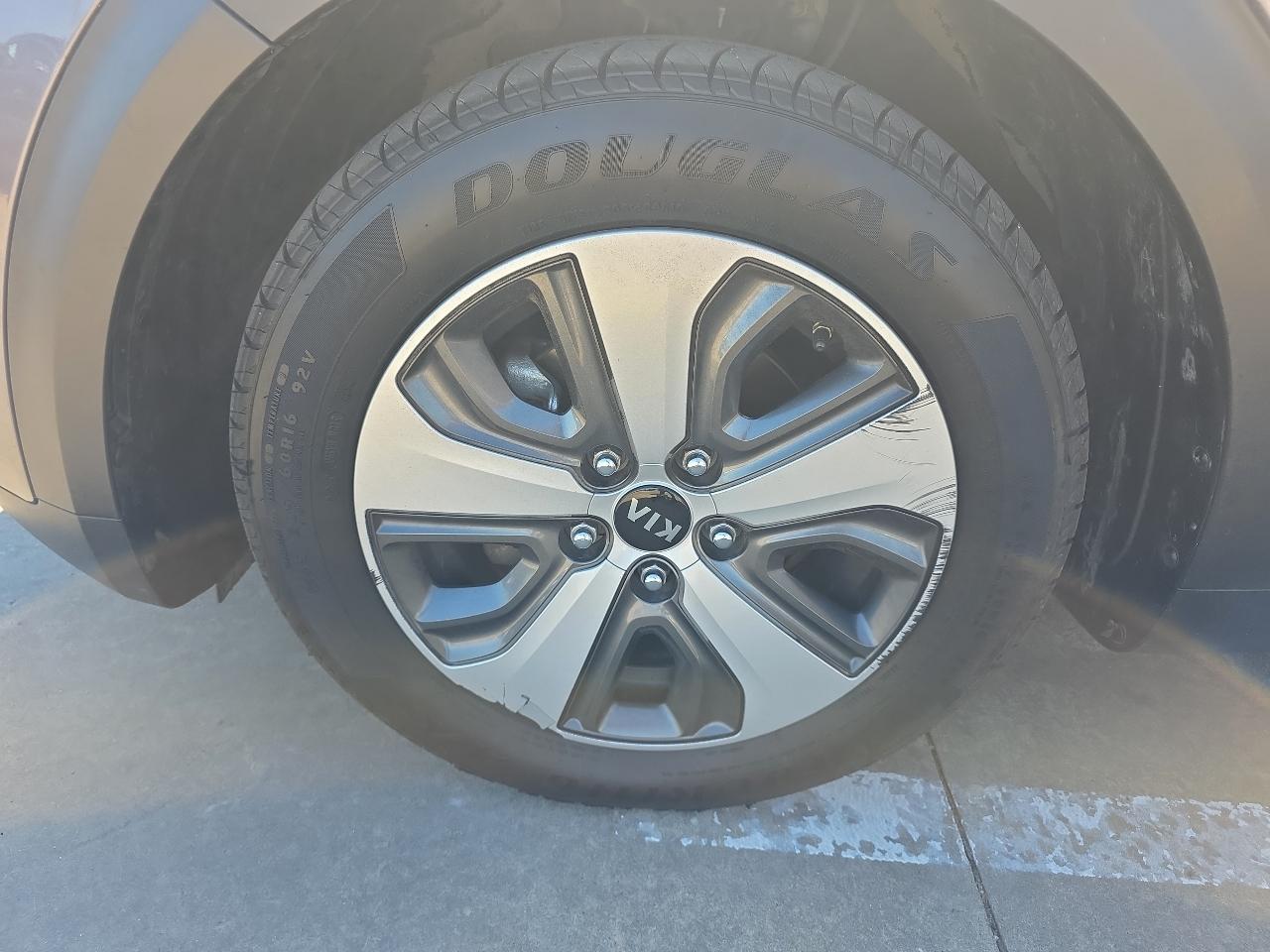 Kia Niro EX FWD 2018