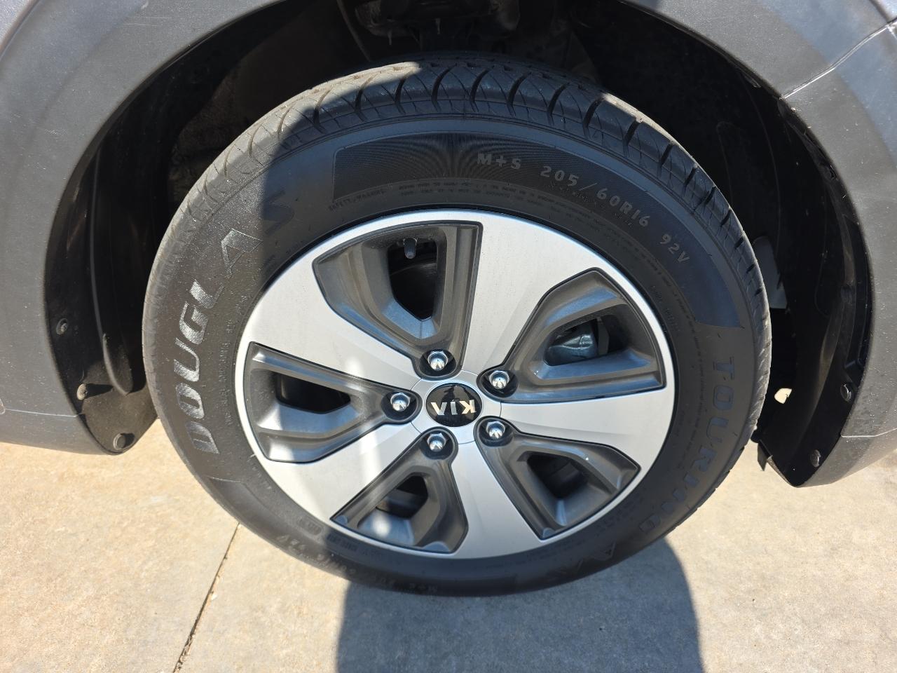 Kia Niro EX FWD 2018