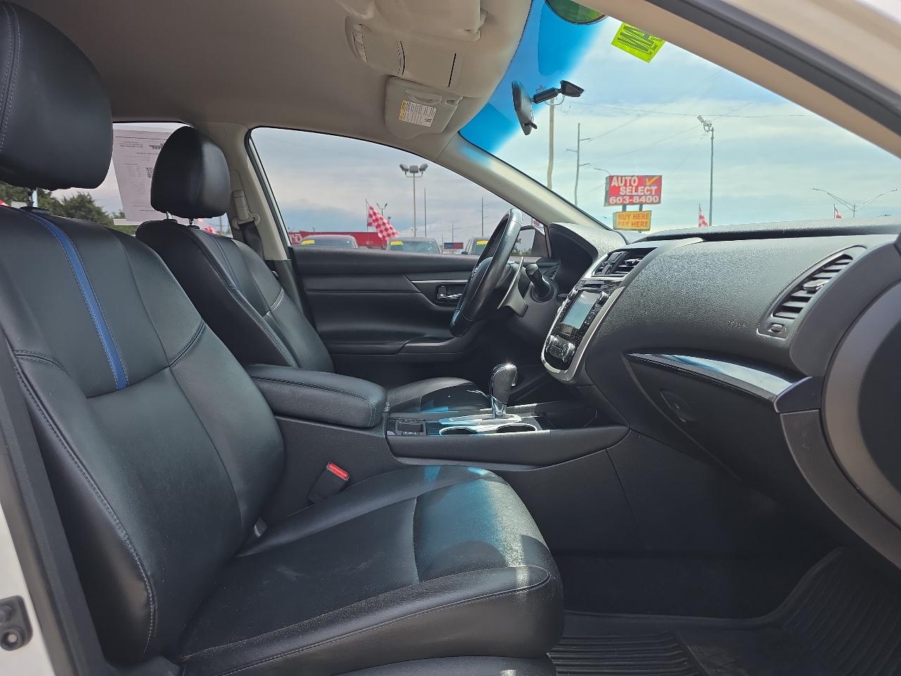 Nissan Altima 2.5 SR Sedan 2018