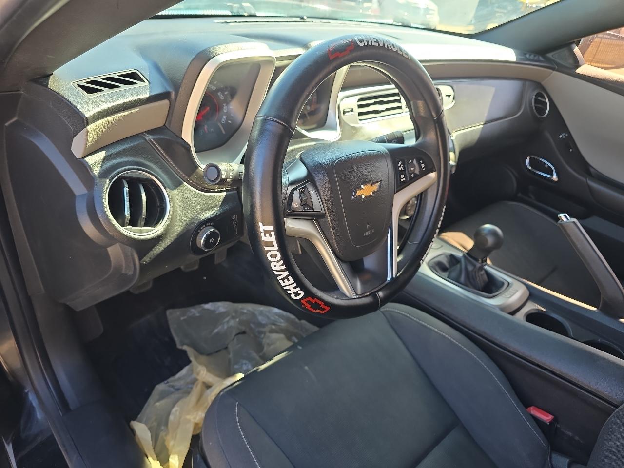 Chevrolet Camaro 2dr Cpe 1LS 2012