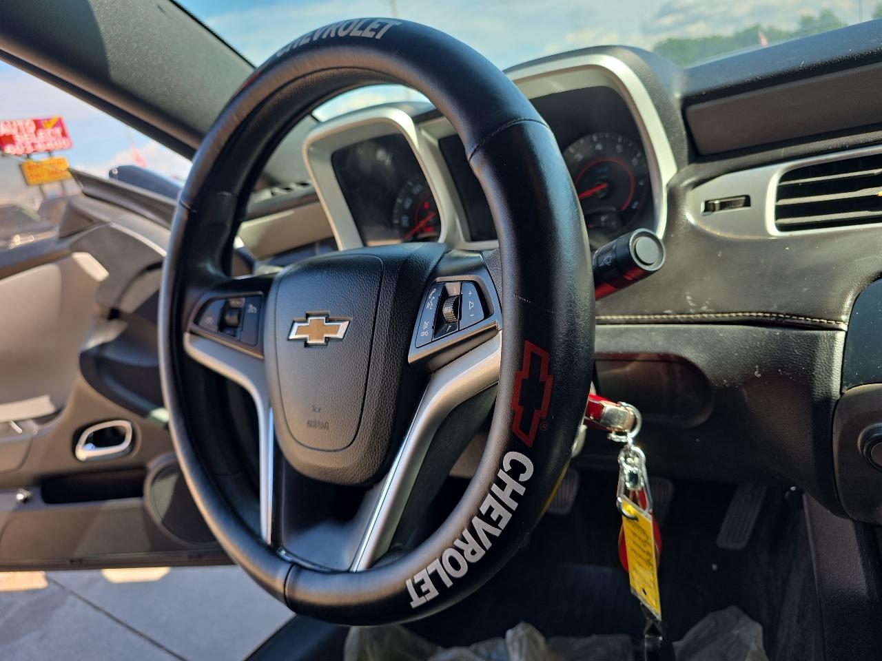 Chevrolet Camaro 2dr Cpe 1LS 2012