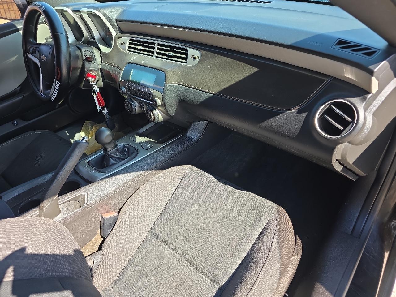 Chevrolet Camaro 2dr Cpe 1LS 2012