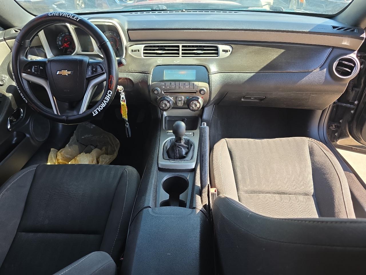 Chevrolet Camaro 2dr Cpe 1LS 2012