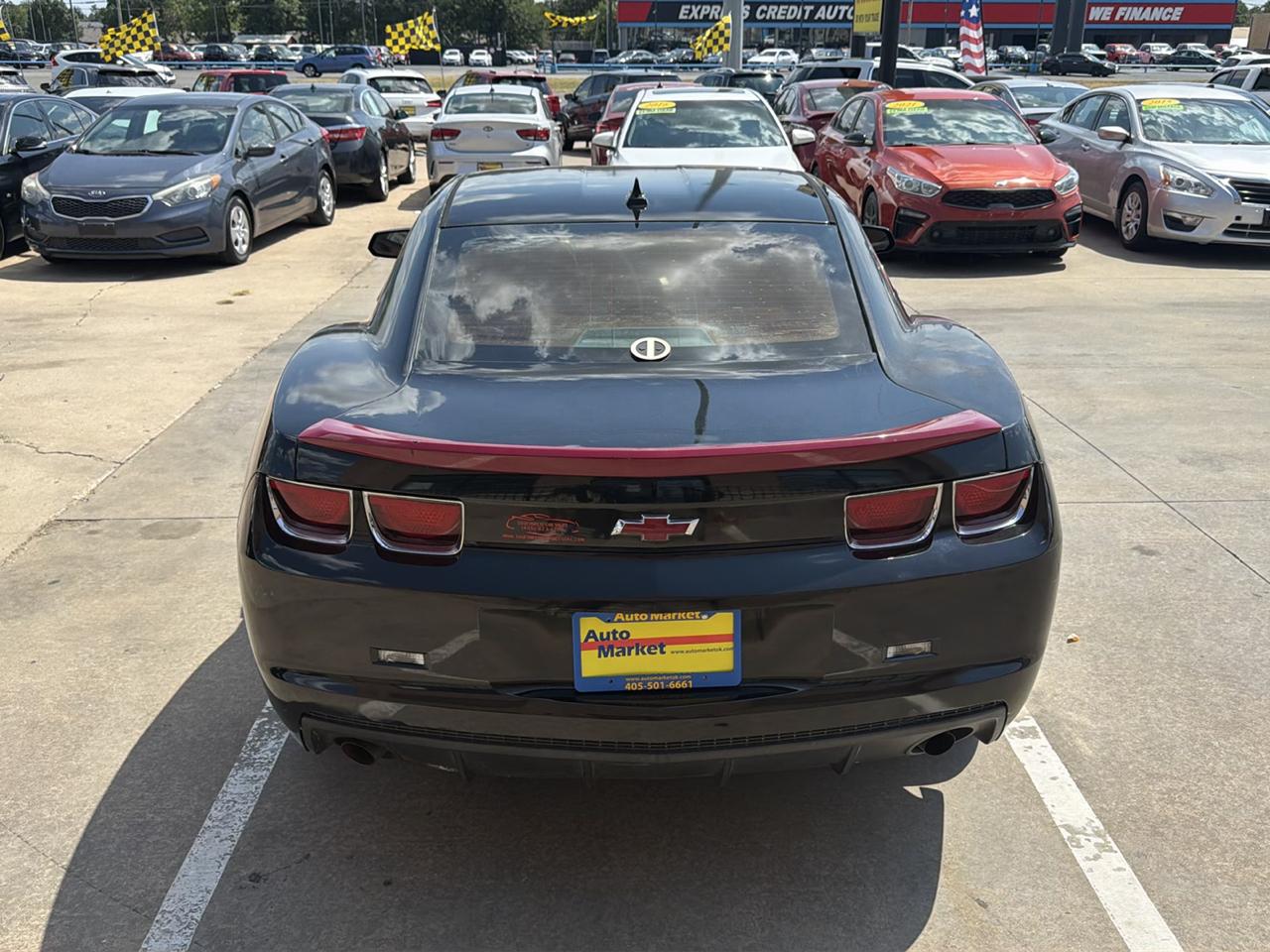 Chevrolet Camaro 2dr Cpe 1LS 2012