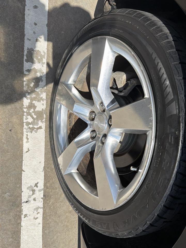 Chevrolet Camaro 2dr Cpe 1LS 2012