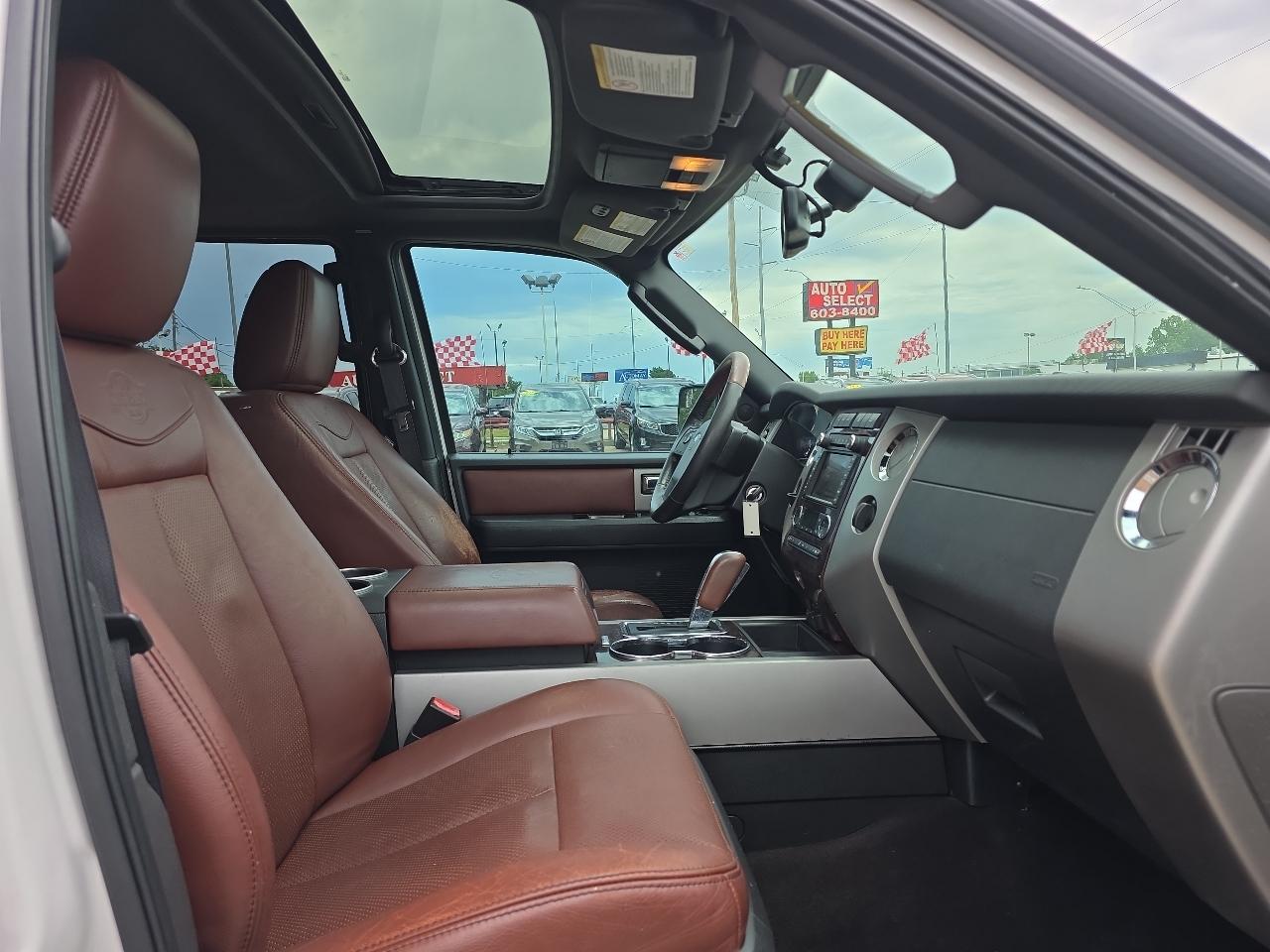 Ford Expedition 2WD 4dr King Ranch 2014