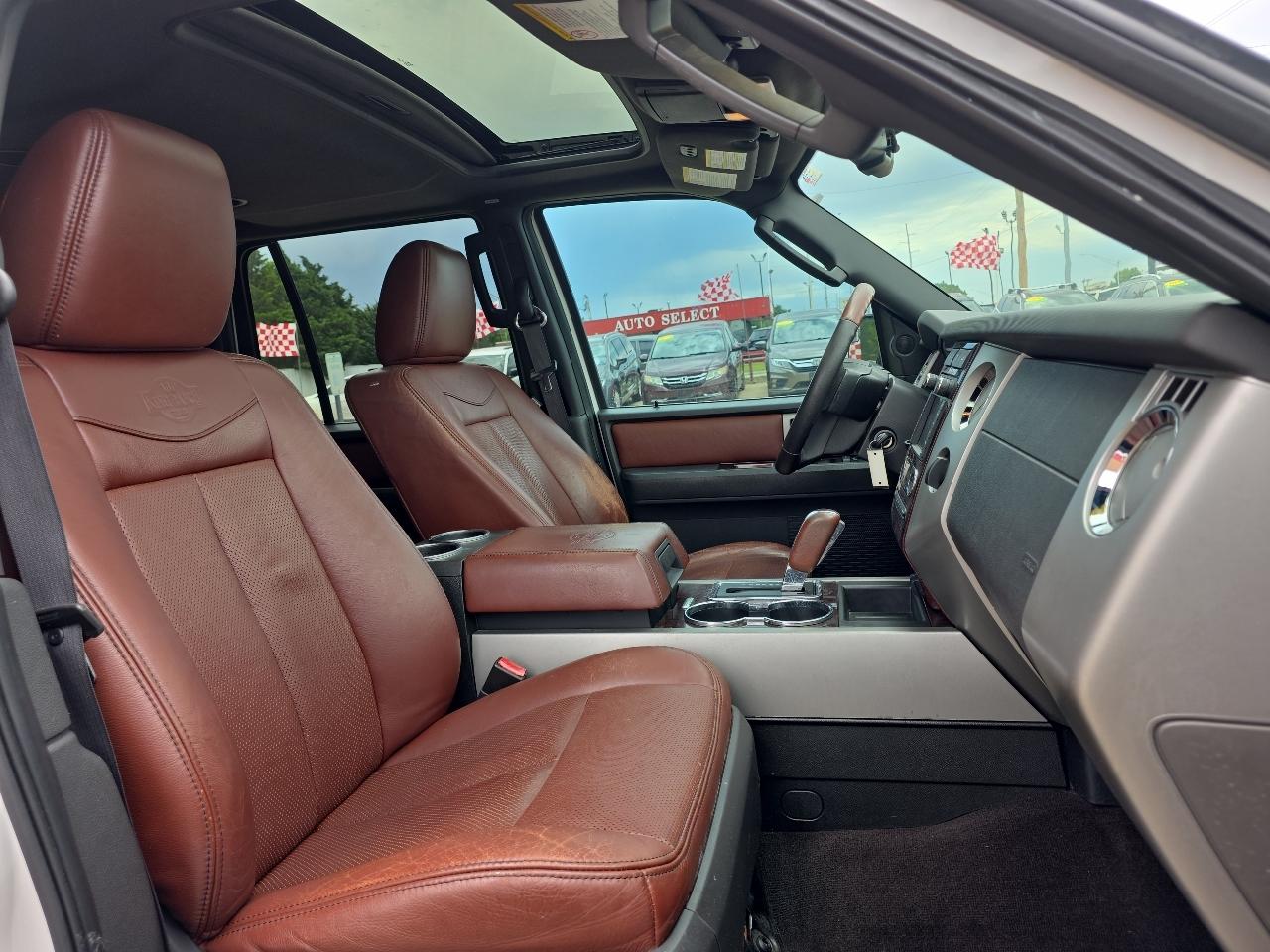 Ford Expedition 2WD 4dr King Ranch 2014