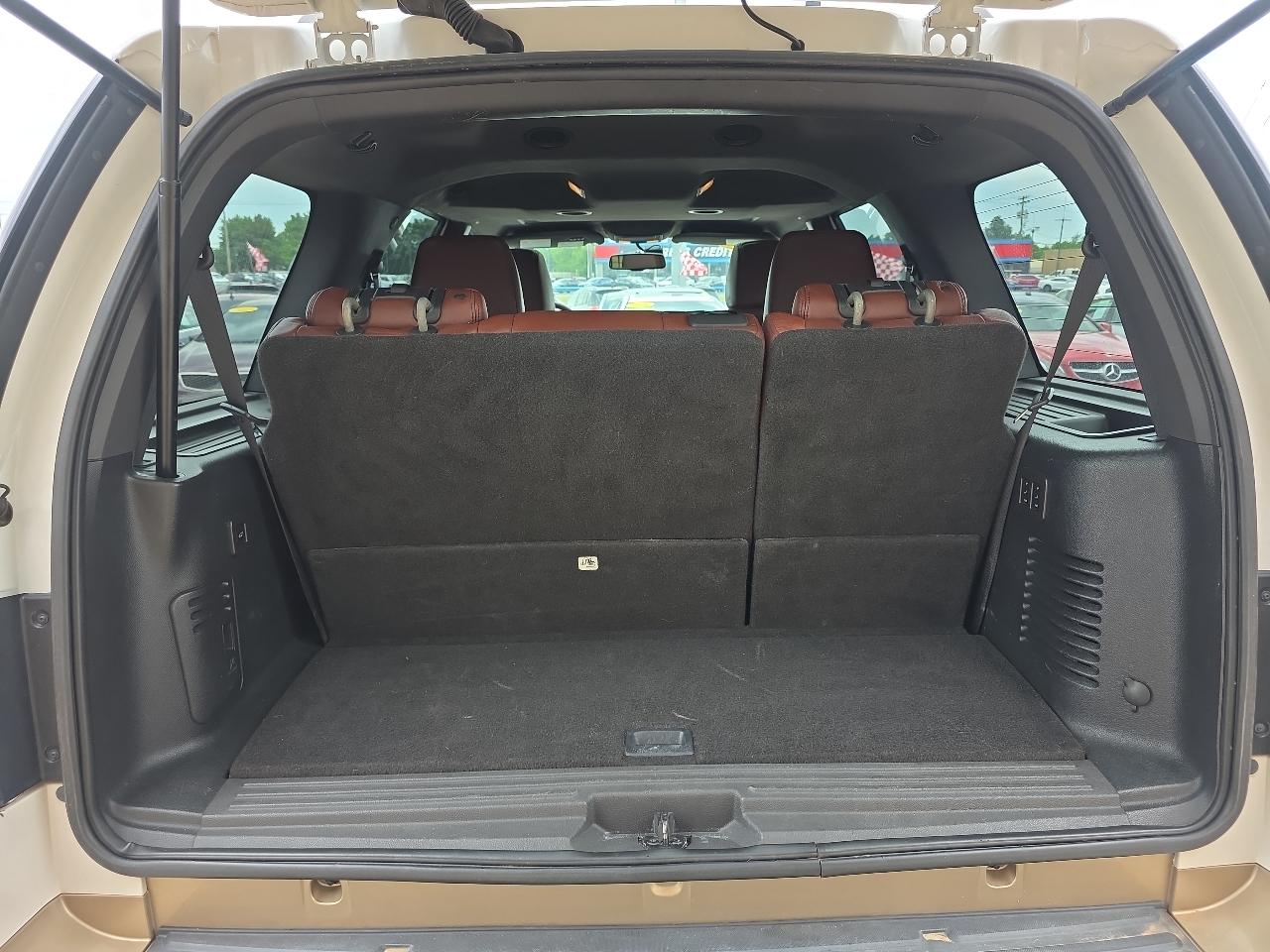 Ford Expedition 2WD 4dr King Ranch 2014