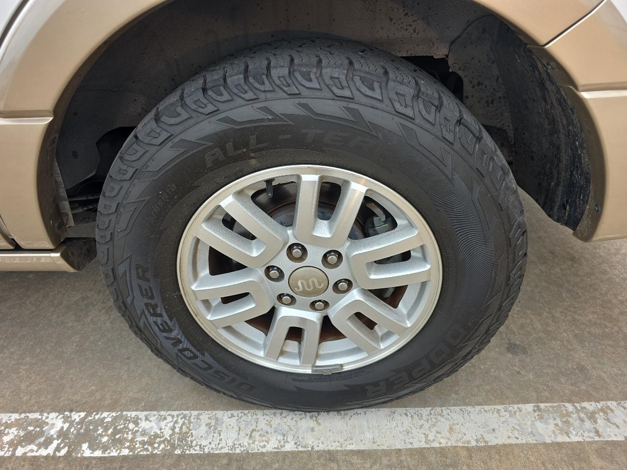 Ford Expedition 2WD 4dr King Ranch 2014