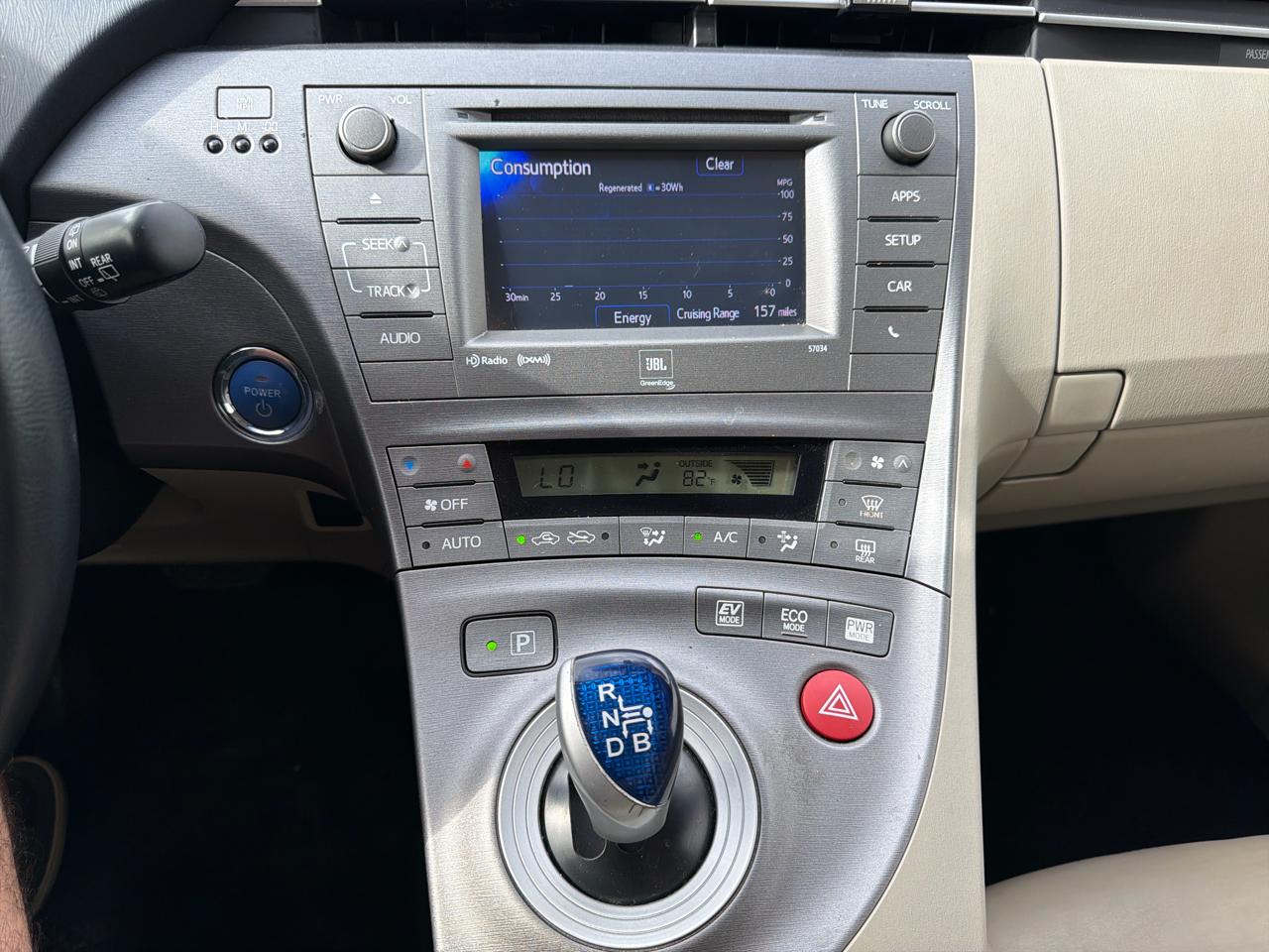 Toyota Prius 5dr HB Three (Natl) 2012