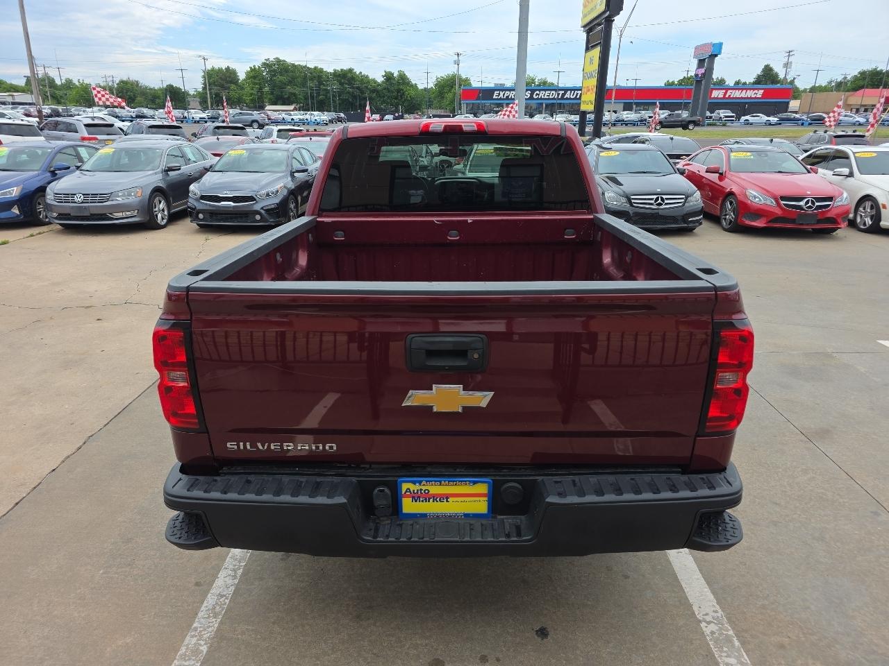 Chevrolet Silverado 1500 4WD Crew Cab 143.5" LT w/2LT 2016