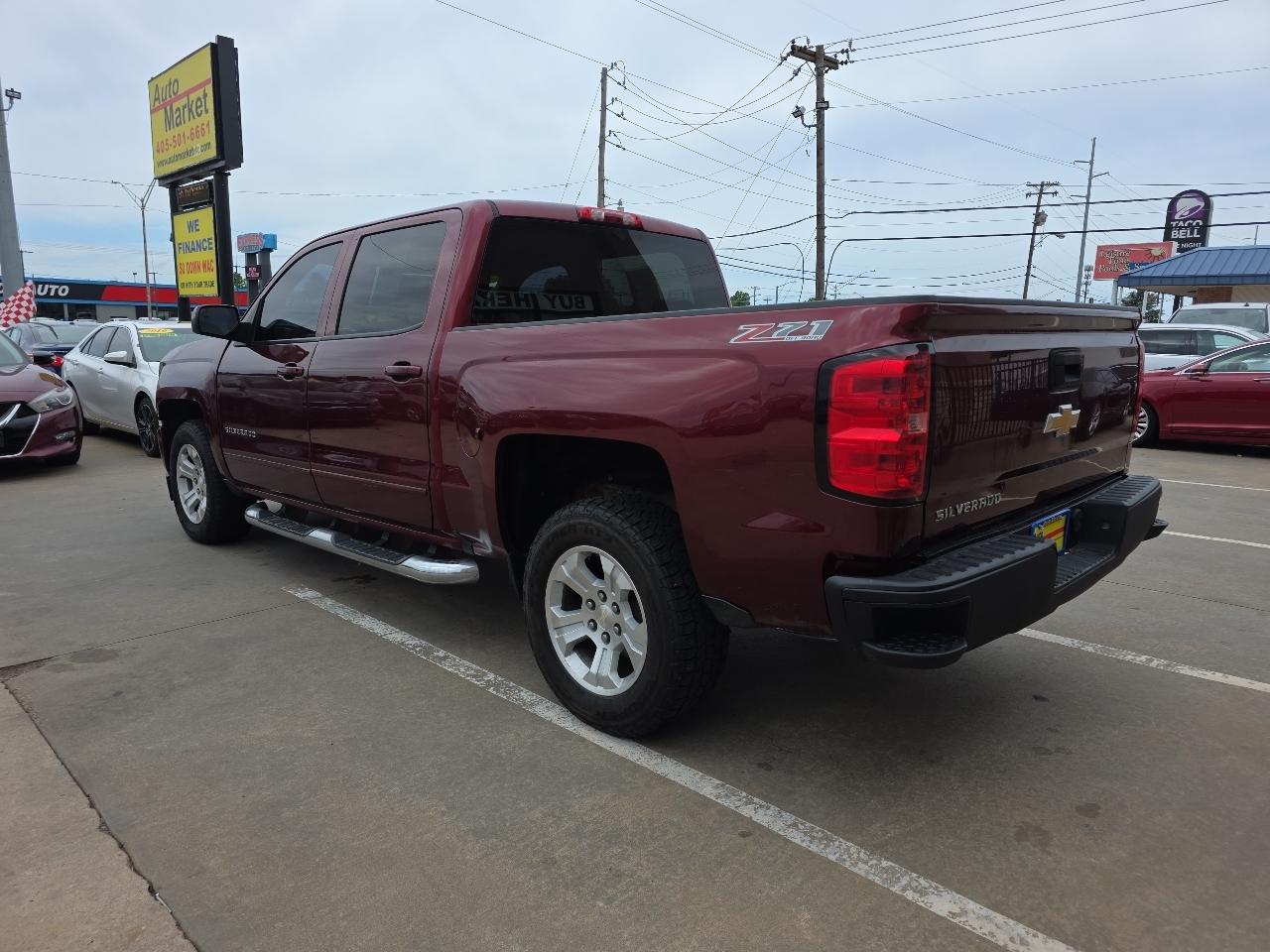 Chevrolet Silverado 1500 4WD Crew Cab 143.5" LT w/2LT 2016
