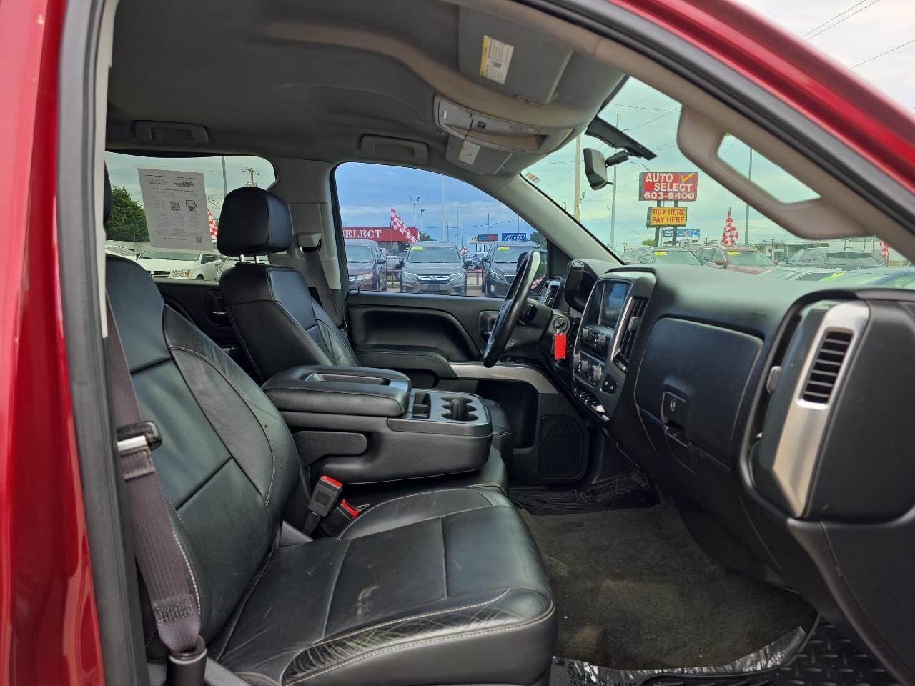 Chevrolet Silverado 1500 4WD Crew Cab 143.5" LT w/2LT 2016