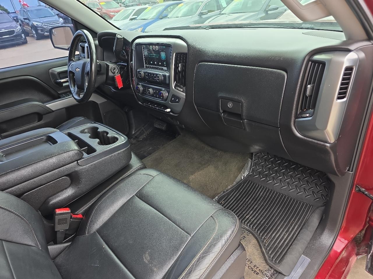 Chevrolet Silverado 1500 4WD Crew Cab 143.5" LT w/2LT 2016