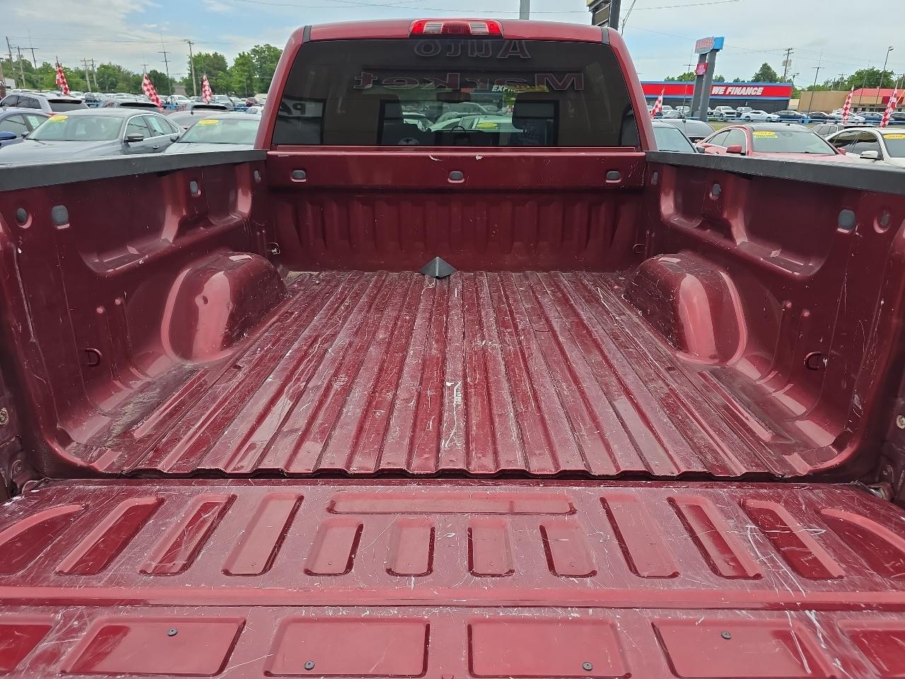 Chevrolet Silverado 1500 4WD Crew Cab 143.5" LT w/2LT 2016