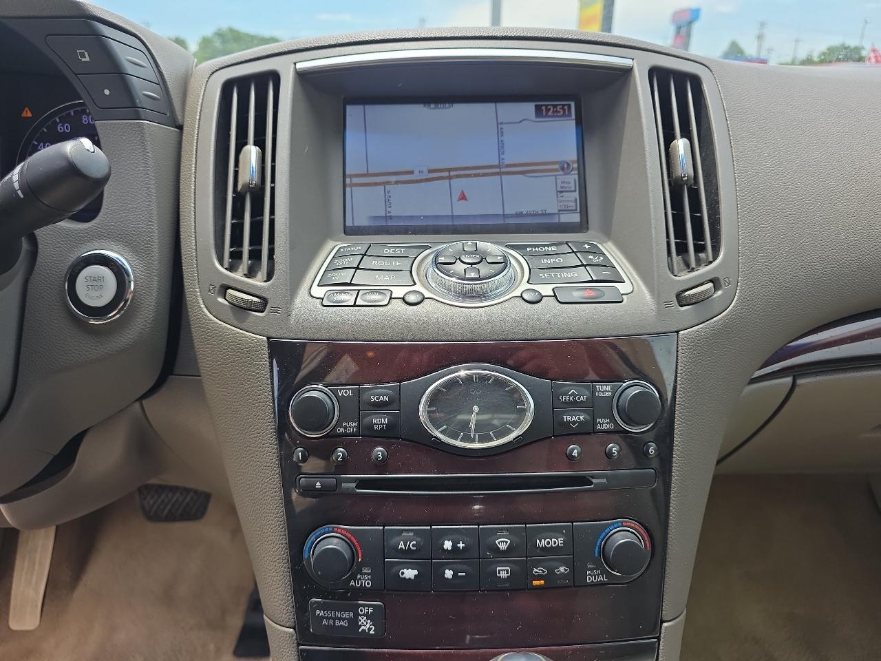 Infiniti G37 Sedan 4dr x AWD 2013