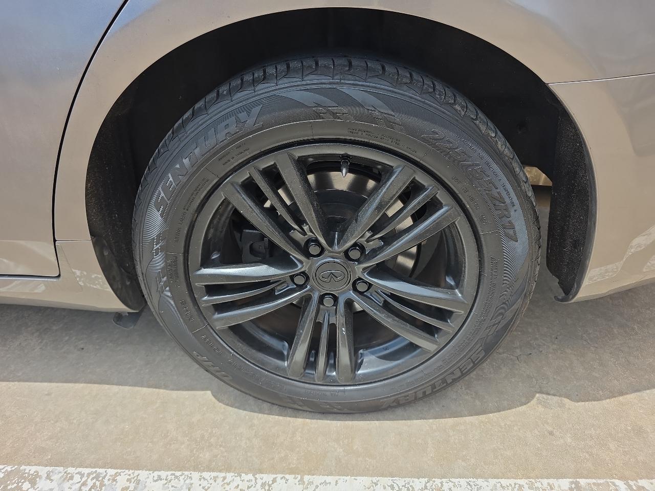 Infiniti G37 Sedan 4dr x AWD 2013
