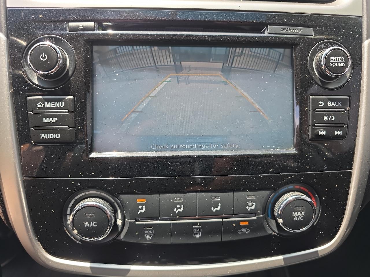 Nissan Maxima 4dr Sdn 3.5 Platinum 2016